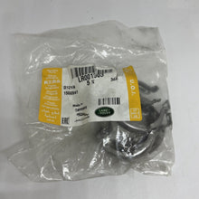 Load image into Gallery viewer, LAND ROVER FREELANDER 2 L359 EGR Valve Clamp LR001003 NEW GENUINE