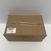 Load image into Gallery viewer, 47704575