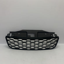 Load image into Gallery viewer, Genuine Land Rover Discvoery 5 17 FRONT GRILLE LR160075