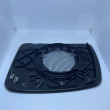 Load image into Gallery viewer, Range Rover Sport Vogue 05-09 Right Side Heated Door Mirror Glass LR017067