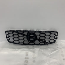 Load image into Gallery viewer, Volvo V70 III BW MK3 radiator grille front 31353616 NEW ORIGINAL