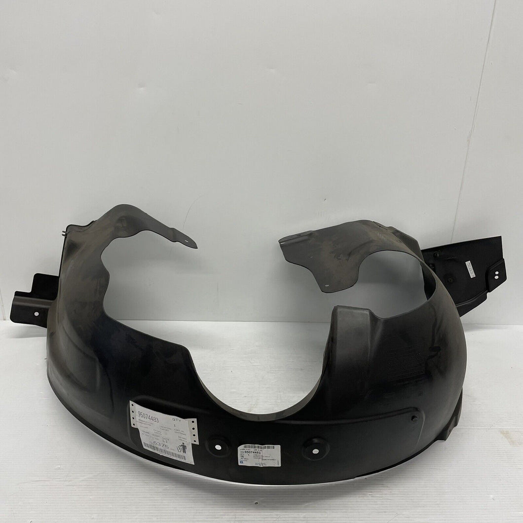 Genuine Chevrolet Wheel Guard Front Right 95074483