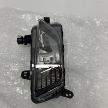 Load image into Gallery viewer, Genuine Halogen fog lamp 2G0941661C VW Polo