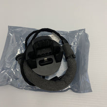 Load image into Gallery viewer, Genuine Land Rover Range Rover iPhone 5 6 7 8 Docking Charge VPLRV0119