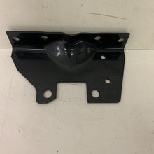 Load image into Gallery viewer, Genuine IVECO Retainer 99477641 brand new