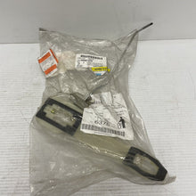 Load image into Gallery viewer, Genuine Chevrolet Handle Reinforcement 95981216