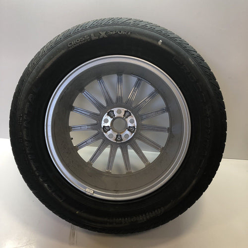 BRAND GENUINE LAND ROVER RANGE ROVER DISCOVERY VELAR RIMS new tyres