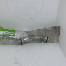 Load image into Gallery viewer, Genuine Land Rover discovery sport 15- Range Rover evoque 12- oil return hose