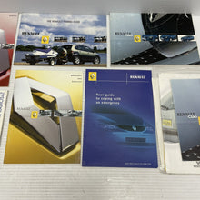 Load image into Gallery viewer, Genuine Renault Clio Owner's Manual and Important Booklet