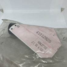 Load image into Gallery viewer, Genuine Iveco Hose 41012820