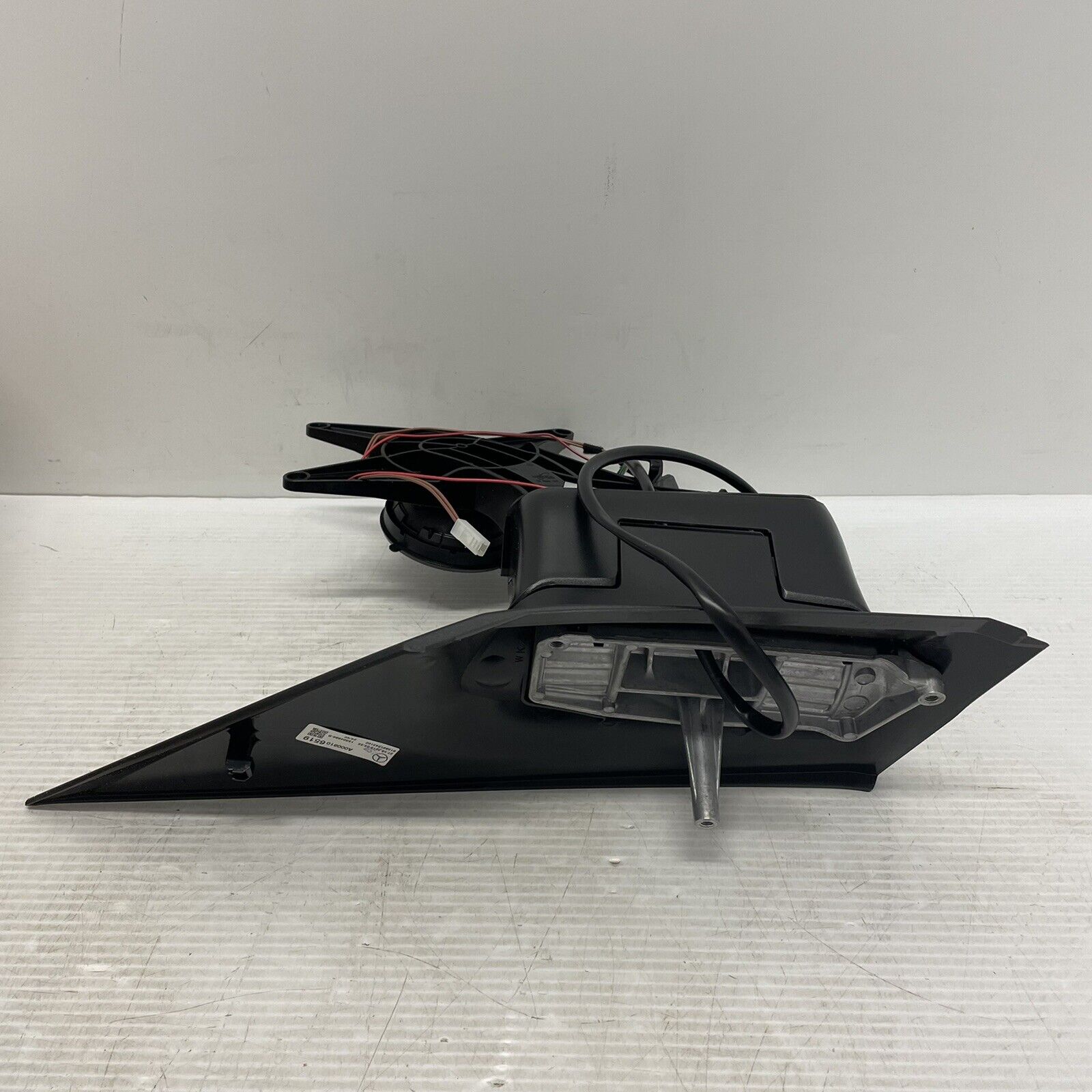 Genuine Mercedes Mirror Body A0008106519 – Genuine Parts Ltd