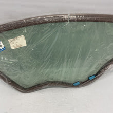 Load image into Gallery viewer, GENUINE MAZDA 6 RIGHT FRONT DOOR GLASS WINDOW 5 Door Estate 16-21 GRT7585109D