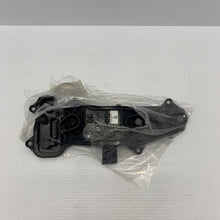 Load image into Gallery viewer, Genuine Volkswagen AMAROK 2H Rear Left Tail Lamp Bulb Carrier 2h2945257c