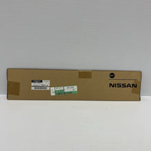 Load image into Gallery viewer, 47003025
