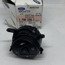 Load image into Gallery viewer, Genuine Ford 1790326 SWITCH ASSY STEERING WHEEL