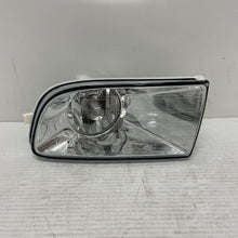 Load image into Gallery viewer, GENUINE SKODA OCTAVIA 2009-2013 RIGHT HALOGEN FOG LAMP 1Z0941701 - NEW