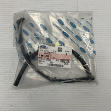 Load image into Gallery viewer, Genuine Ford Fuel Injector Pipe Repair Tube 1441256