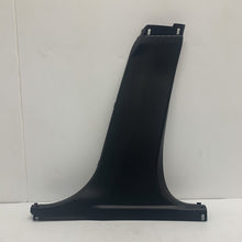 Load image into Gallery viewer, Genuine Jaguar XE 15- B-Post Finisher T2H2947PVJ