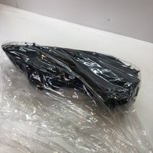 Load image into Gallery viewer, Genuine Mazda Headlamp Assembly Headlight Brand New Gp9g51041d