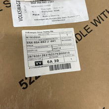 Load image into Gallery viewer, Genuine Vent Grille Black O/S 5NA854662J041