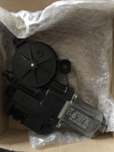Load image into Gallery viewer, Genuine Volkswagen Beetle &amp; Cabrio 2012- Left Door Window Motor 6R0959801AS
