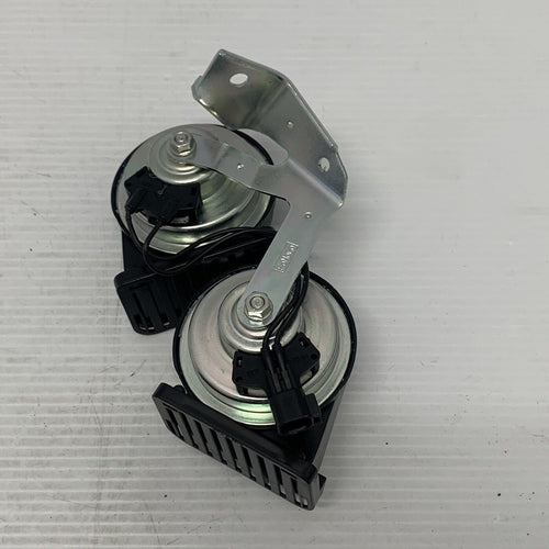 Genuine FORD FOCUS III Horn Signal 1806687 BM5T-13A803-AC 2694304