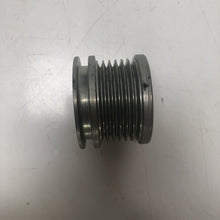 Load image into Gallery viewer, GENUINE VOLKSWAGEN Alternator Pulley 045903119A