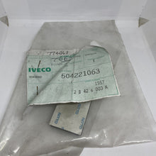 Load image into Gallery viewer, Genuine Iveco Rubber Gasket 504221063