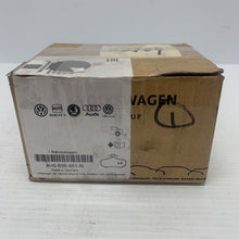 Load image into Gallery viewer, Genuine Audi A8/S8 Quattro 4H 4H0698451N brake pads