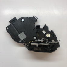Load image into Gallery viewer, Genuine Rangerover D6 13-/ RRSport E3 14-L/H/R door latch LR064805-LR078748 new