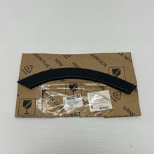 Load image into Gallery viewer, 46843040