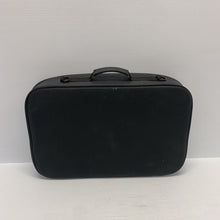 Load image into Gallery viewer, Genuine Land Rover Range Rover Battery Charger Cable LR171739