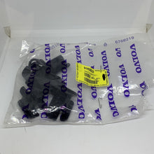 Load image into Gallery viewer, 9 x insulation mat bonnet clips for Volvo S60 S90 V60 9182822