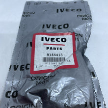 Load image into Gallery viewer, Genuine Iveco Bush x2 8144413