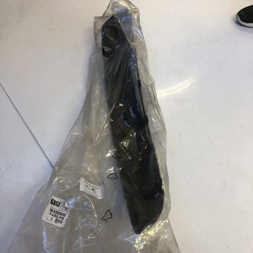 GENUINE CITROEN MOLDING LEFT FRONT BUMPER PRIMED ER 7452P5