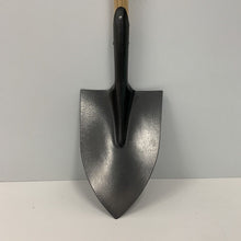 Load image into Gallery viewer, Genuine Workman 54" Irish Long Tail Shovel Brand New