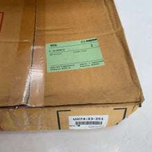 Load image into Gallery viewer, genuine  PAIR OF FRONT BRAKE DISCS FOR FORD RANGER PICKUP 2.5 TDDI 4X4 uh7433251