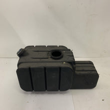 Load image into Gallery viewer, Genuine 2008 IVECO 75E16 3.9 TECTOR FUEL TANK RESERVOIR