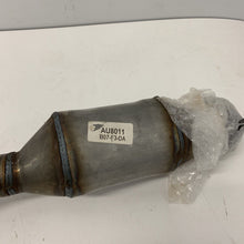 Load image into Gallery viewer, AU8011 Exhaust Petrol Catalytic Converter