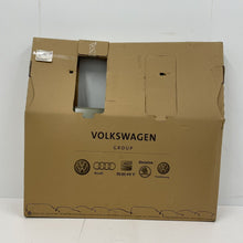 Load image into Gallery viewer, 2016 SEAT TOLEDO MK4 HATCHBACK OFFSIDE RIGHT FRONT DOOR 5JA831052C