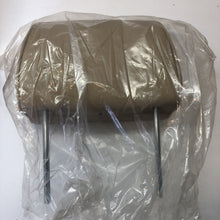 Load image into Gallery viewer, Genuine Land Rover Discovery 2 98-04 Head Rest Brand New HAH000110SMS