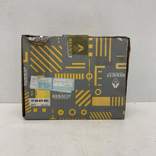 Load image into Gallery viewer, GENUINE RENAULT PUMP WATER ASSY (7700871801)
