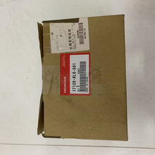 Load image into Gallery viewer, genuine 2015 HONDA CR-V 2.2 I-DTEC THROTTLE BODY DENSO OEM 17120rl0g01