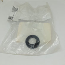 Load image into Gallery viewer, GENUINE LAND ROVER DISCOVERY FREELANDER 2 WATER RESERVOIR GROMMET X1 -DMJ500020