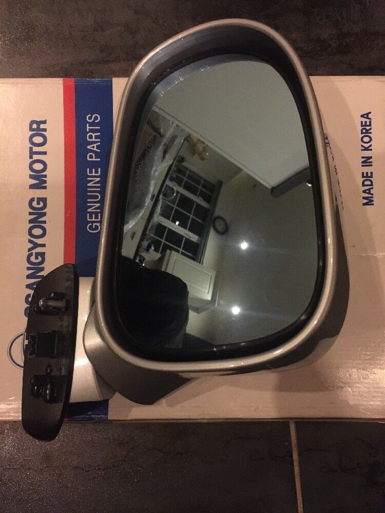 Genuine Ssangyong Left Hand Mirror Brand New7895021101SAF