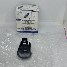 Load image into Gallery viewer, FORD RANGER T6 MK1 Rear Left Inner Park Sensor Retainer 1733815 NEW GENUINE