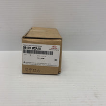 Load image into Gallery viewer, GENUINE KIA SOUL FRONT BRAKE PADS 58101B2A10 NEW FAST FREE POSTAGE EXC VALUE!