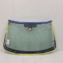 Load image into Gallery viewer, LAND ROVER RANGE ROVER SPORT 14> WINDSCREEN GLASS 43R-002174 !GENUINE! LR061421