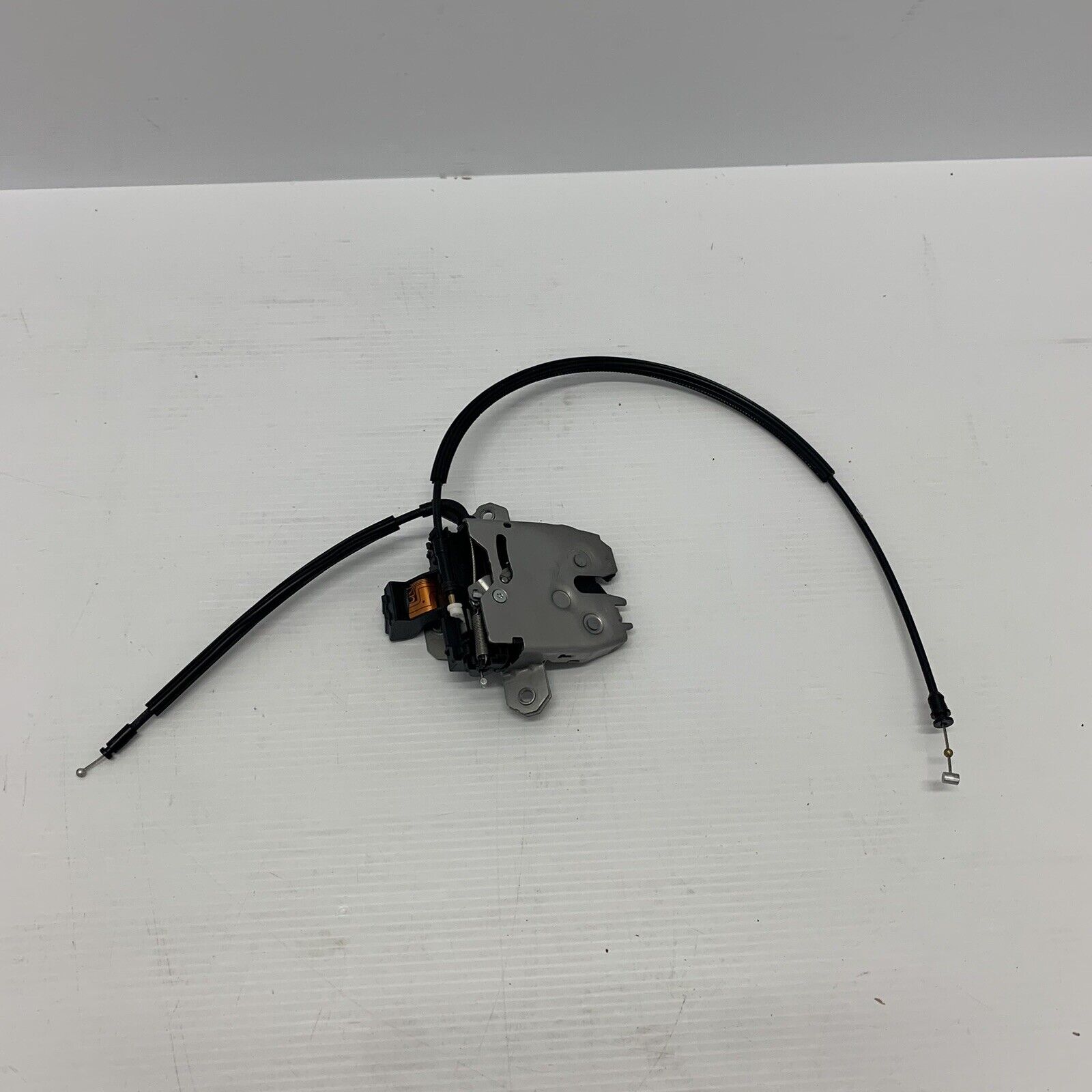 Genuine Jaguar XF 09-15 Tailgate Latch c2z27910 – Genuine Parts Ltd