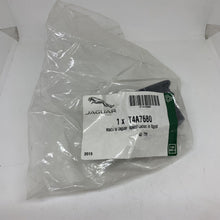 Load image into Gallery viewer, Genuine Jaguar Boot Switch T4A7680
